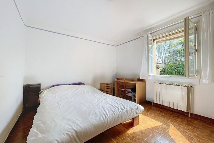 Image No.9-House for sale