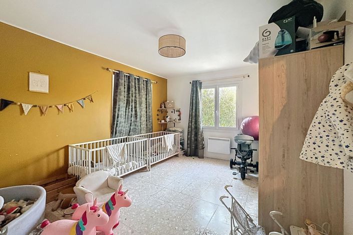 Image No.12-2 Bed House for sale