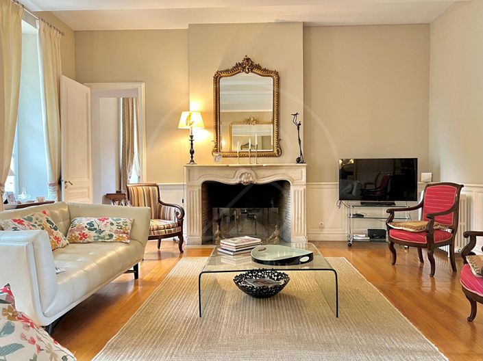 Image No.4-7 Bed House for sale