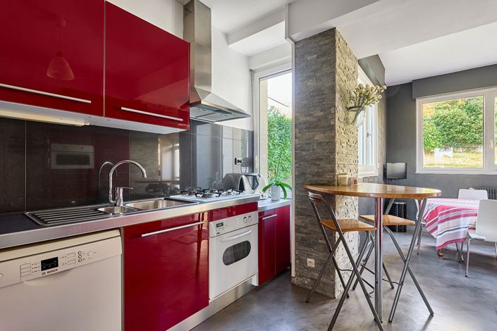 Image No.14-4 Bed House for sale