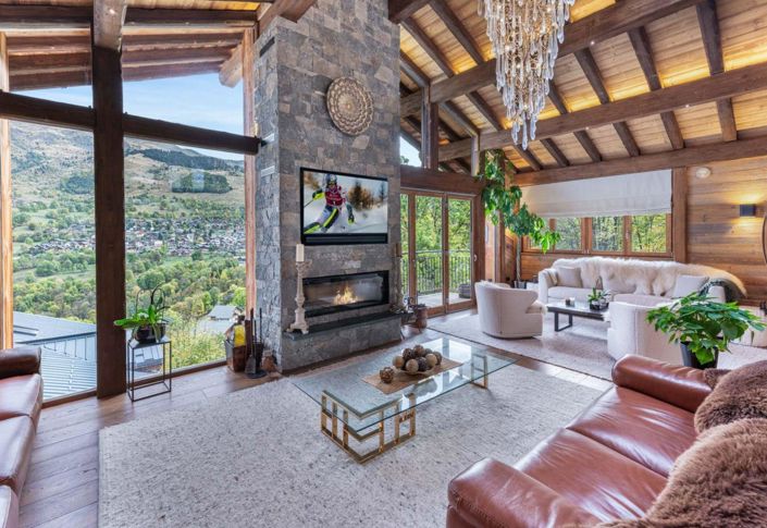 Image No.2-4 Bed Property for sale