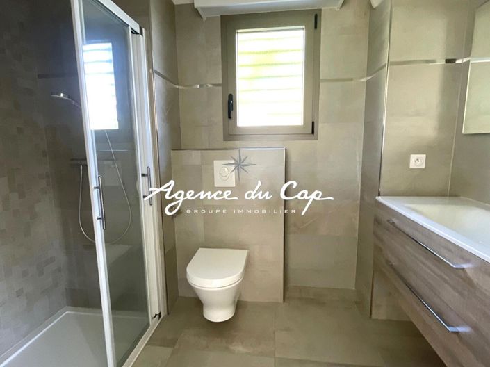 Image No.12-3 Bed Apartment for sale