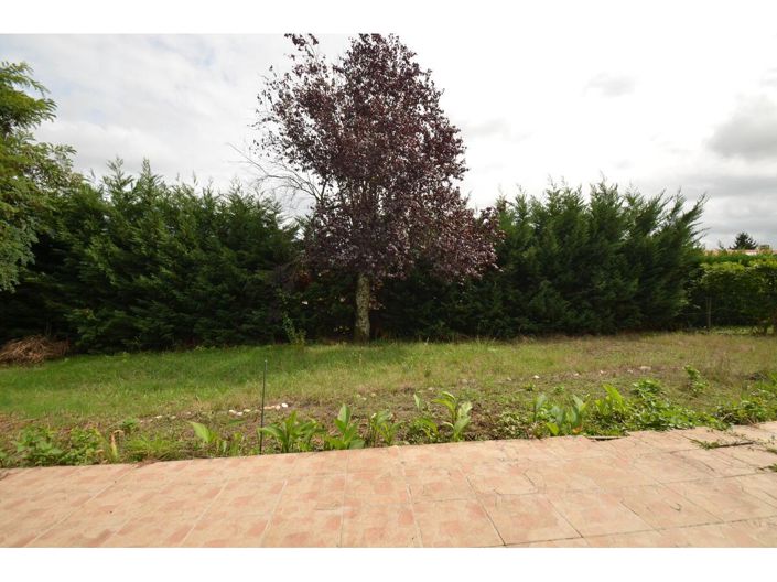 Image No.17-3 Bed House for sale