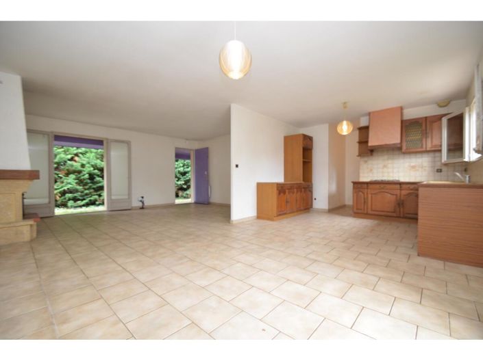 Image No.5-3 Bed House for sale