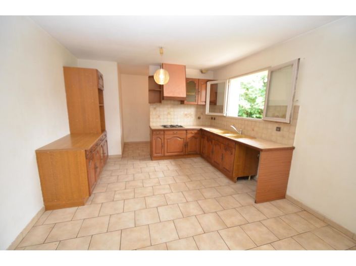 Image No.7-3 Bed House for sale