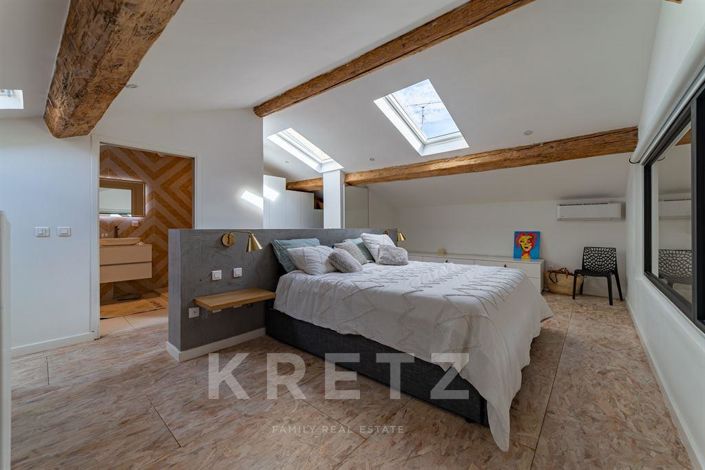 Image No.11-4 Bed House for sale