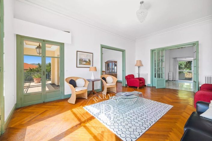 Image No.11-Maison de 6 chambres à vendre à Nice