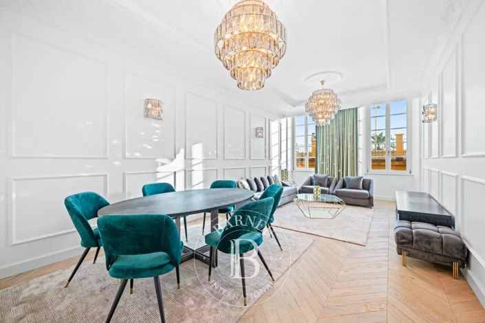 Image No.1-3 Bed Apartment for sale