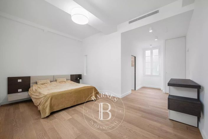 Image No.8-3 Bed Apartment for sale