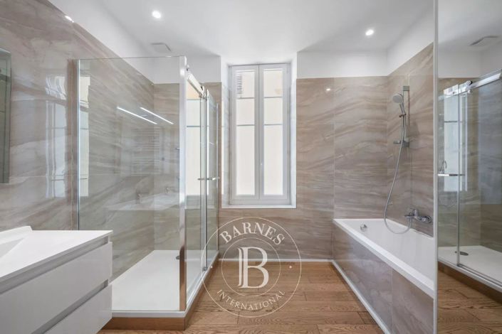 Image No.9-3 Bed Apartment for sale