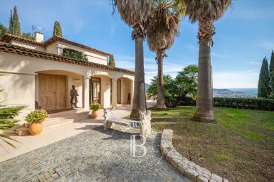 5 Bed House for sale