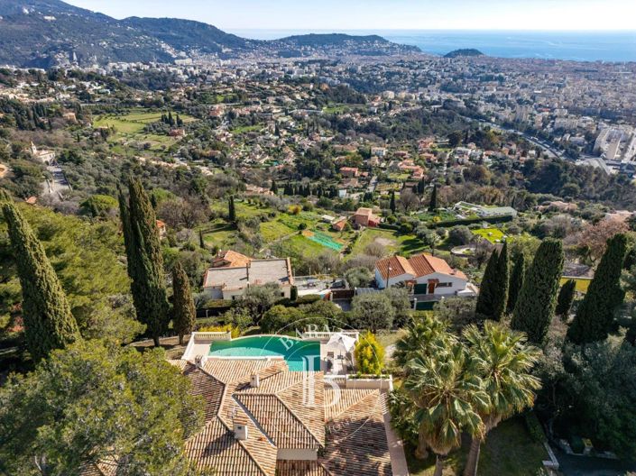 Image No.26-5 Bed House for sale