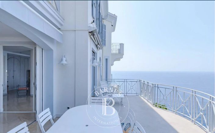 Image No.5-6 Bed House for sale