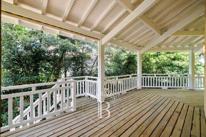 Image No.11-4 Bed House for sale