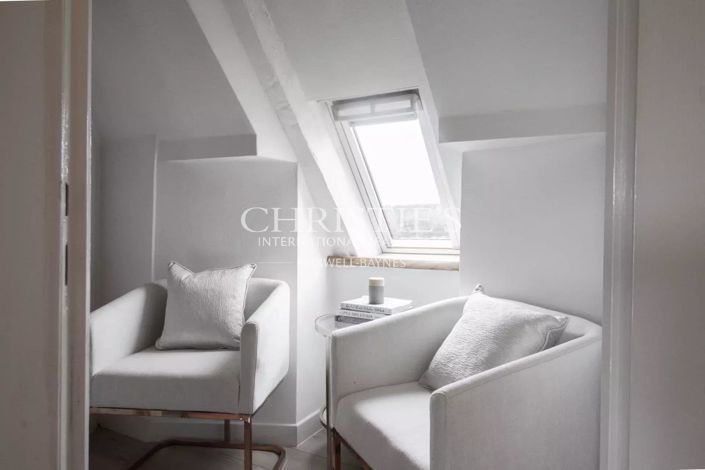 Image No.16-10 Bed House for sale