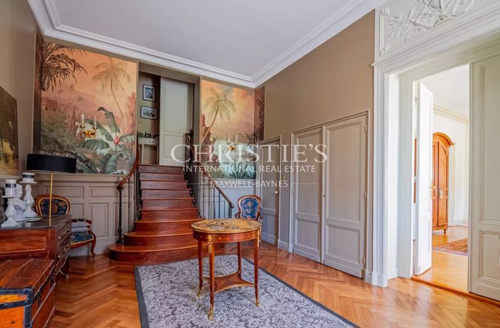 Image No.5-6 Bed House for sale