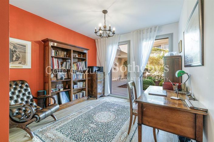 Image No.11-3 Bed Apartment for sale