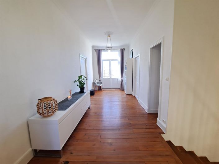 Image No.14-3 Bed House for sale