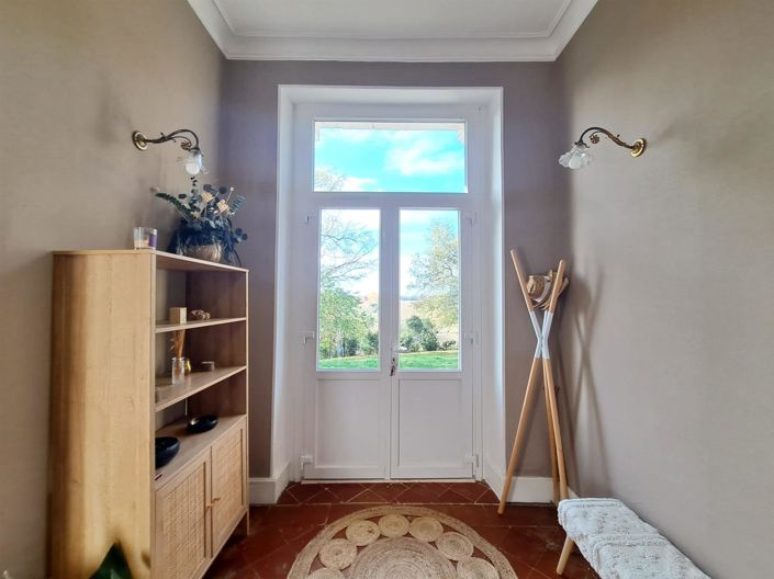 Image No.6-3 Bed House for sale