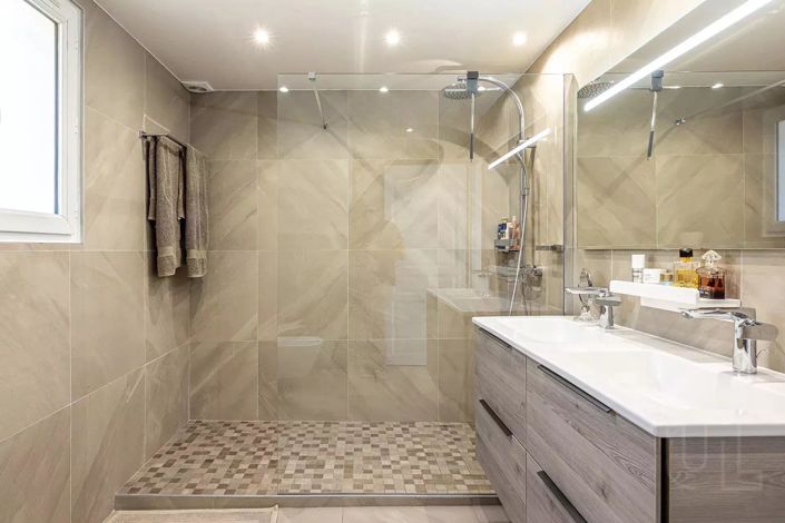 Image No.10-3 Bed House for sale