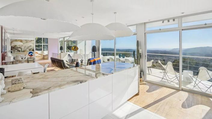 Image No.5-4 Bed House for sale