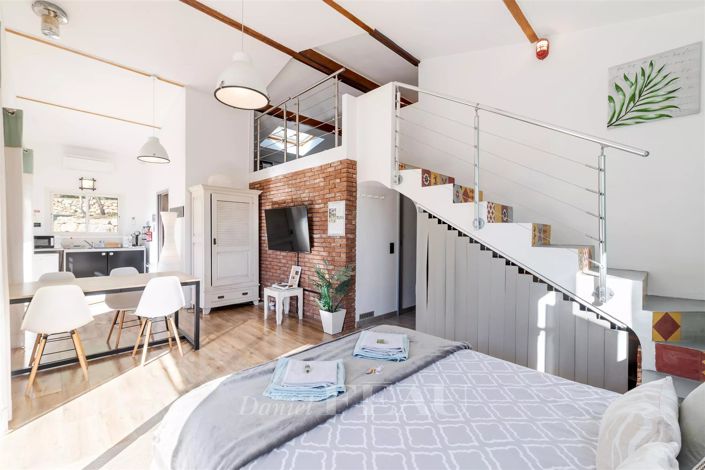 Image No.18-7 Bed House for sale