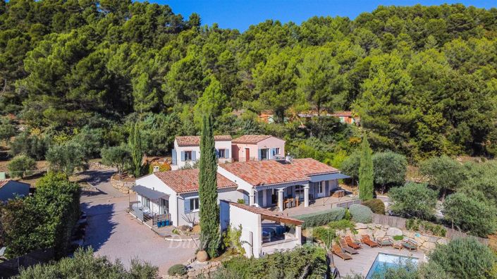 Image No.21-7 Bed House for sale