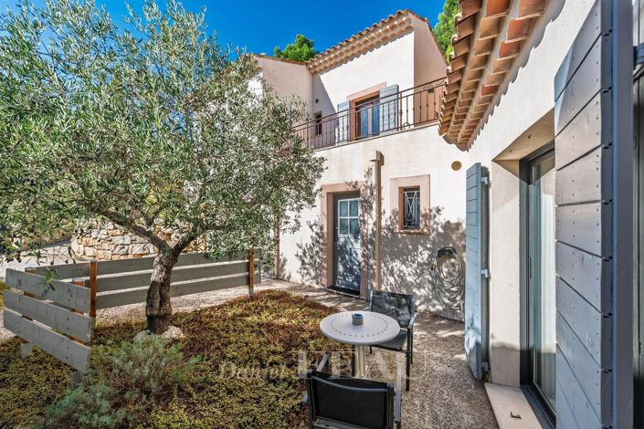 Image No.3-7 Bed House for sale