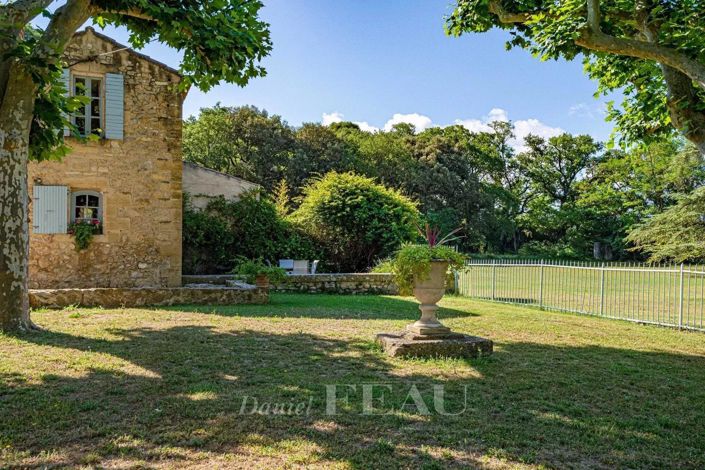 Image No.6-17 Bed House for sale