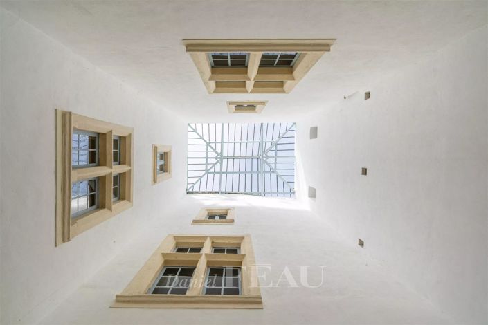 Image No.8-17 Bed House for sale