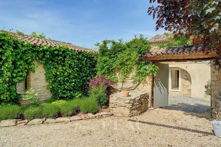 Image No.3-5 Bed House for sale