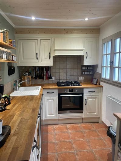 Image No.11-5 Bed House for sale