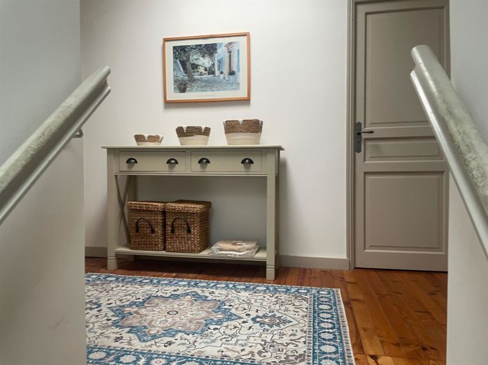 Image No.16-5 Bed House for sale