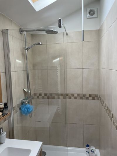 Image No.19-5 Bed House for sale