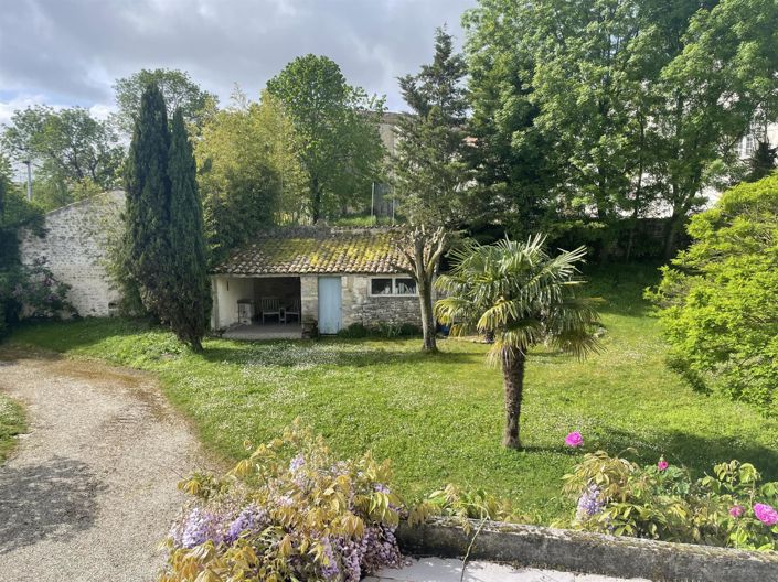 Image No.2-5 Bed House for sale