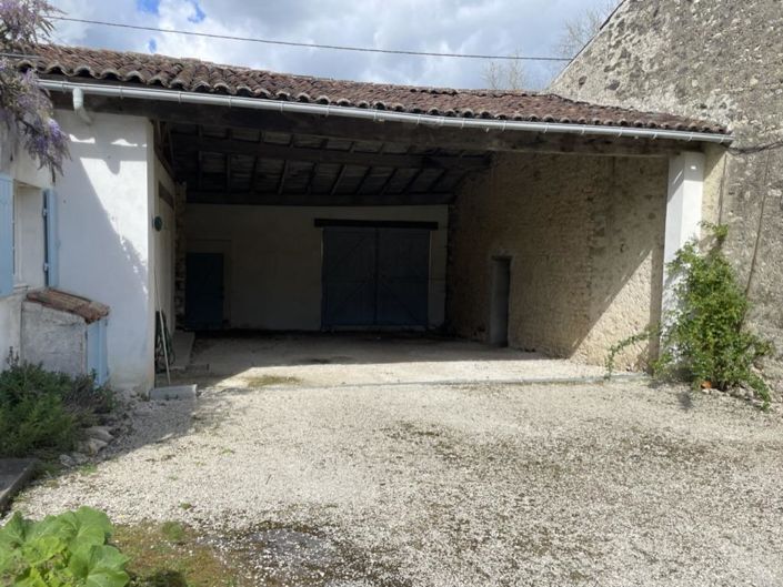 Image No.6-5 Bed House for sale