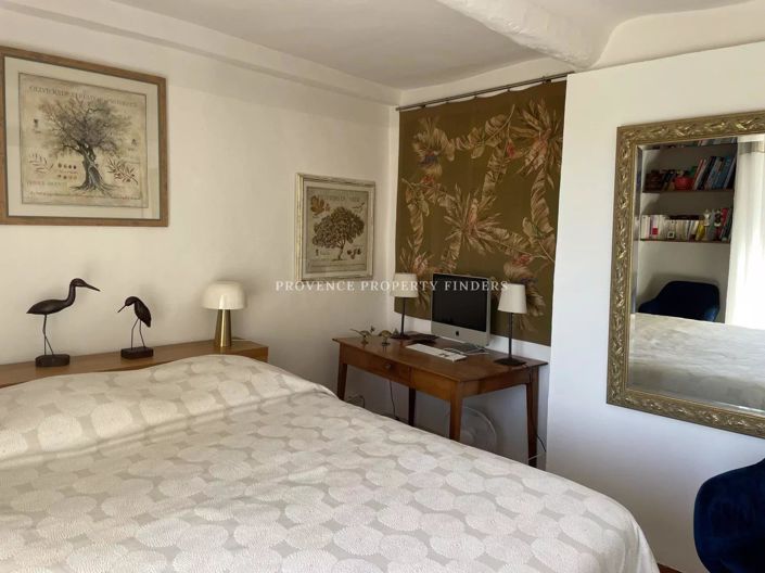 Image No.11-4 Bed House for sale