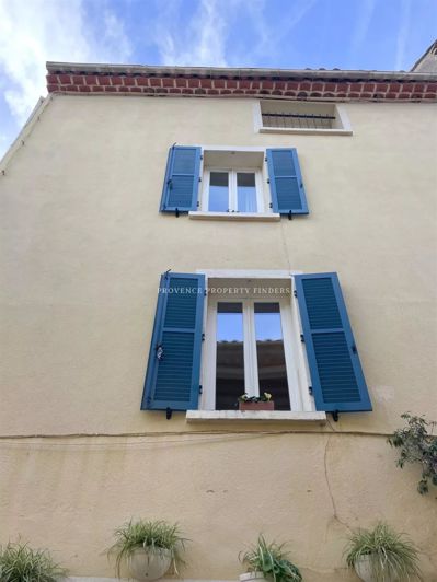 Image No.12-4 Bed House for sale