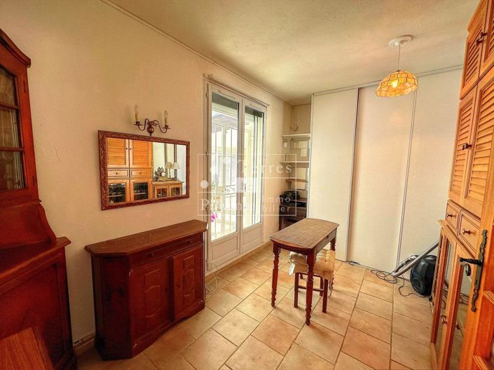 Image No.11-4 Bed House for sale