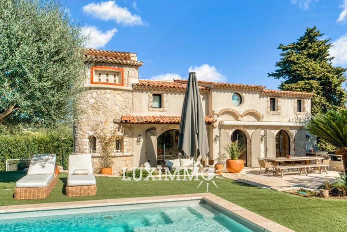 Image No.1-5 Bed House for sale