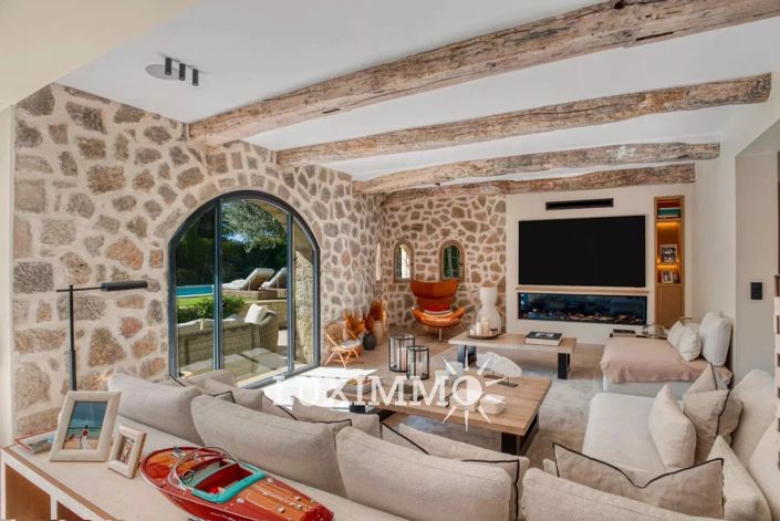 Image No.5-5 Bed House for sale