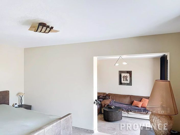 Image No.18-1 Bed House for sale