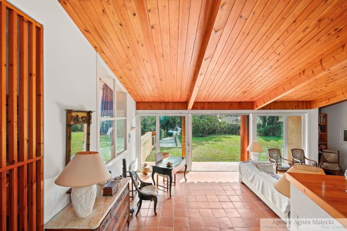 Image No.10-6 Bed House for sale