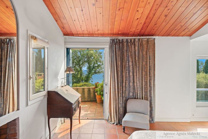 Image No.14-6 Bed House for sale