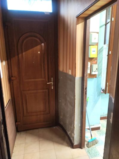 Image No.10-3 Bed House for sale