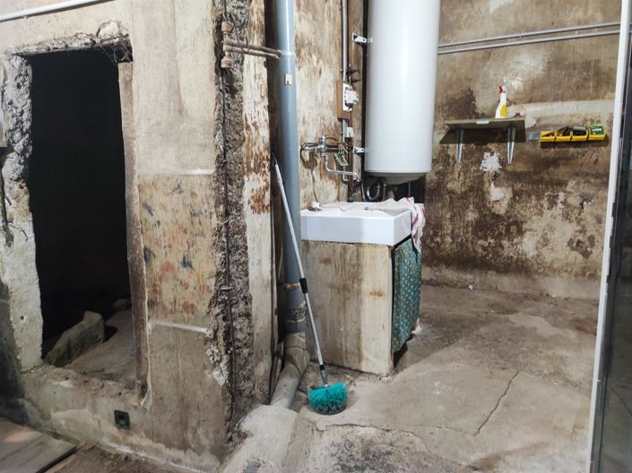 Image No.13-3 Bed House for sale