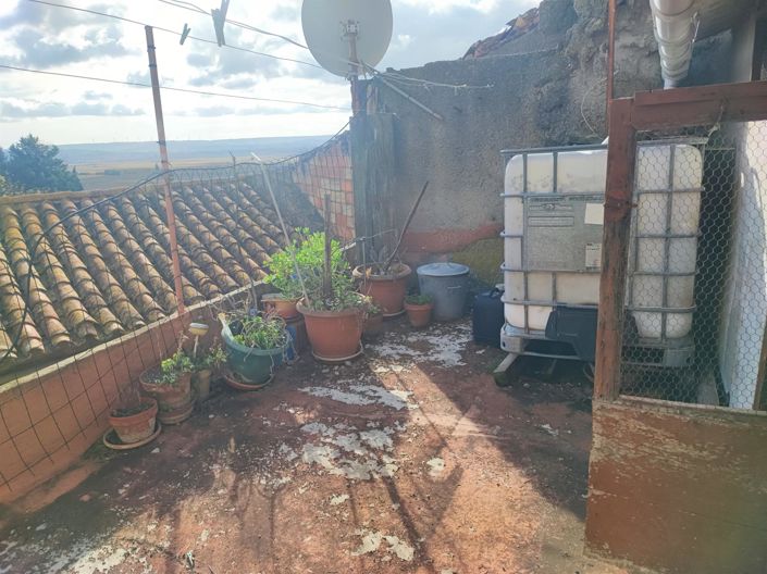 Image No.2-3 Bed House for sale