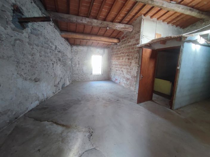 Image No.21-3 Bed House for sale