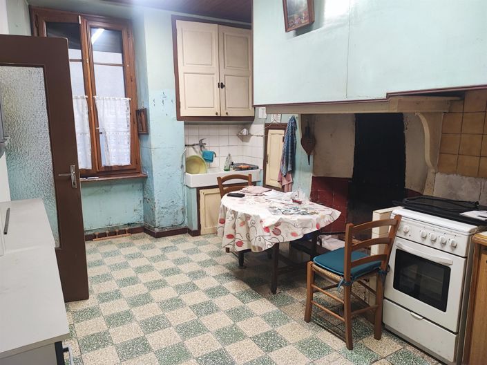 Image No.3-3 Bed House for sale