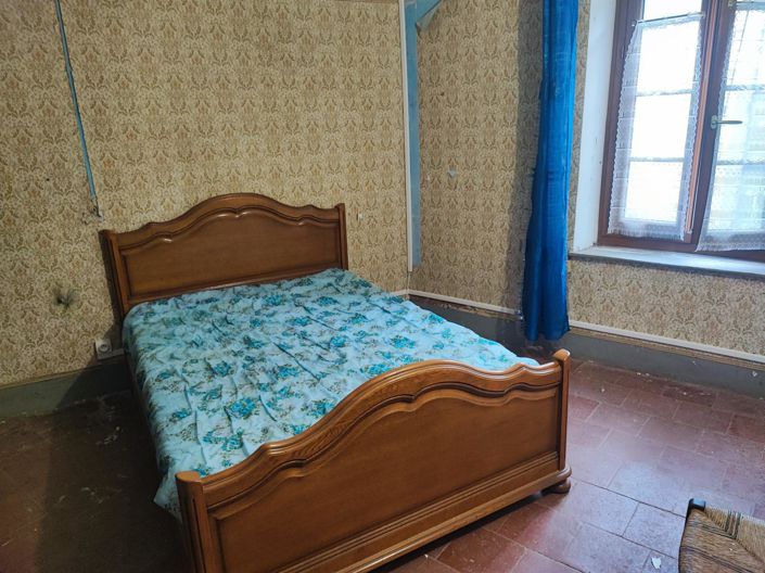 Image No.6-3 Bed House for sale